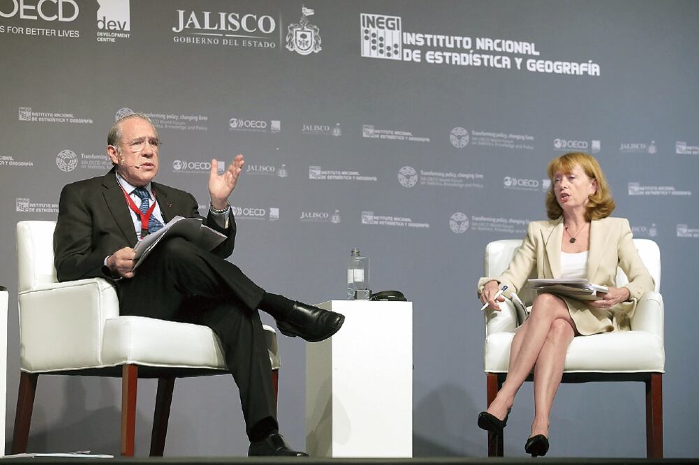 José Ángel Gurría dijo que la fragilidad de la actividad internacional se da en un entorno de alto desempleo, principalmente entre los más jóvenes (EFE)