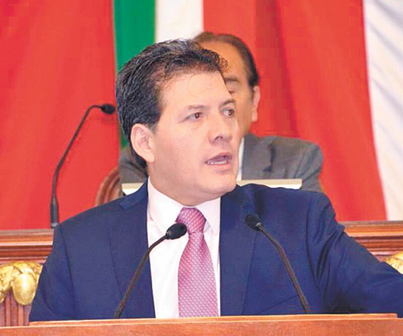 Víctor Hugo Lobo, coordinador del PRD en el Congreso local, exigió respeto a las instituciones y juicio justo de Miguel Ángel Vásquez. Foto: ARCHIVO EL UNIVERSAL