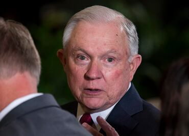 Crisis de los opioides es una "guerra que se puede ganar": Sessions