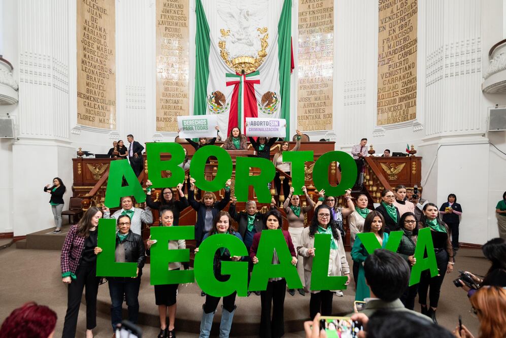 Propuesta para despenalizar por completo el aborto en la CDMX. Foto: Especial