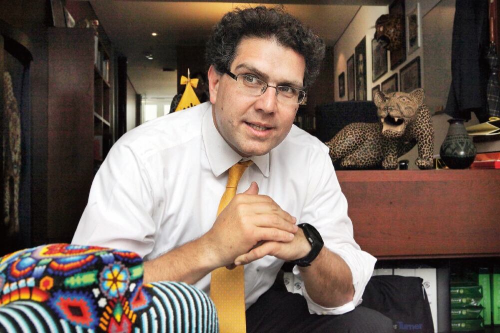 El senador Armando Ríos Piter dice que en las campañas es muy fácil que entre dinero chueco (ARCHIVO EL UNIVERSAL)