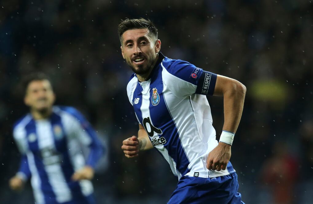 El mexicano anotó en el partido de esta semana en Champions League. Foto: AP