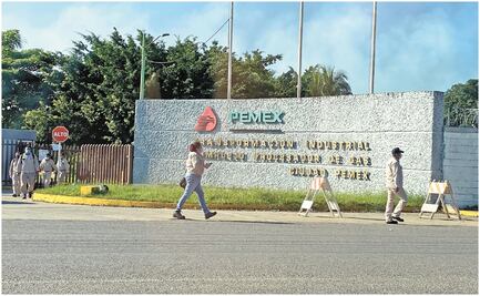 Baja de calificación de Pemex fue juicio sumario de Moody's: Romero Oropeza