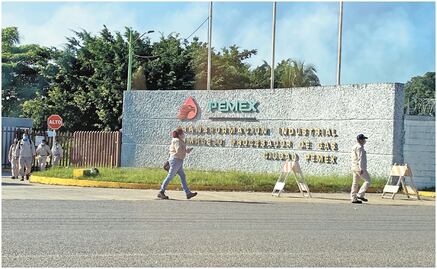 Baja de calificación de Pemex fue juicio sumario de Moody's: Romero Oropeza