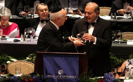 Carlos Slim recibe el Premio Appeal of Conscience