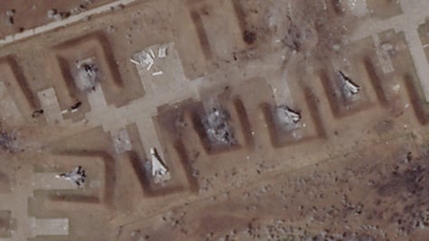 Crimea: Las imágenes satelitales que muestran los daños en la base aérea tras explosiones