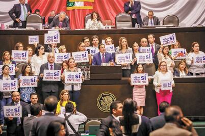 Horas de negociación, horas de espera... y al fin llegó el aval