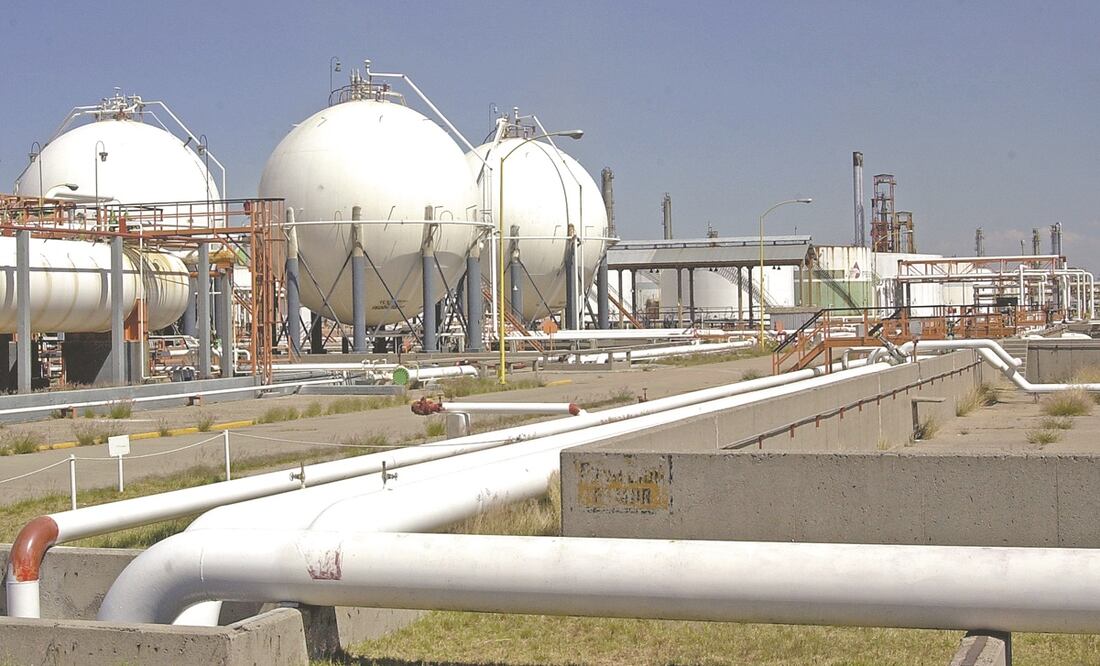 La empresa de la familiar del Presidente tenía contratos con Pemex en el estado de Tabasco. Foto: ARCHIVO EL UNIVERSAL