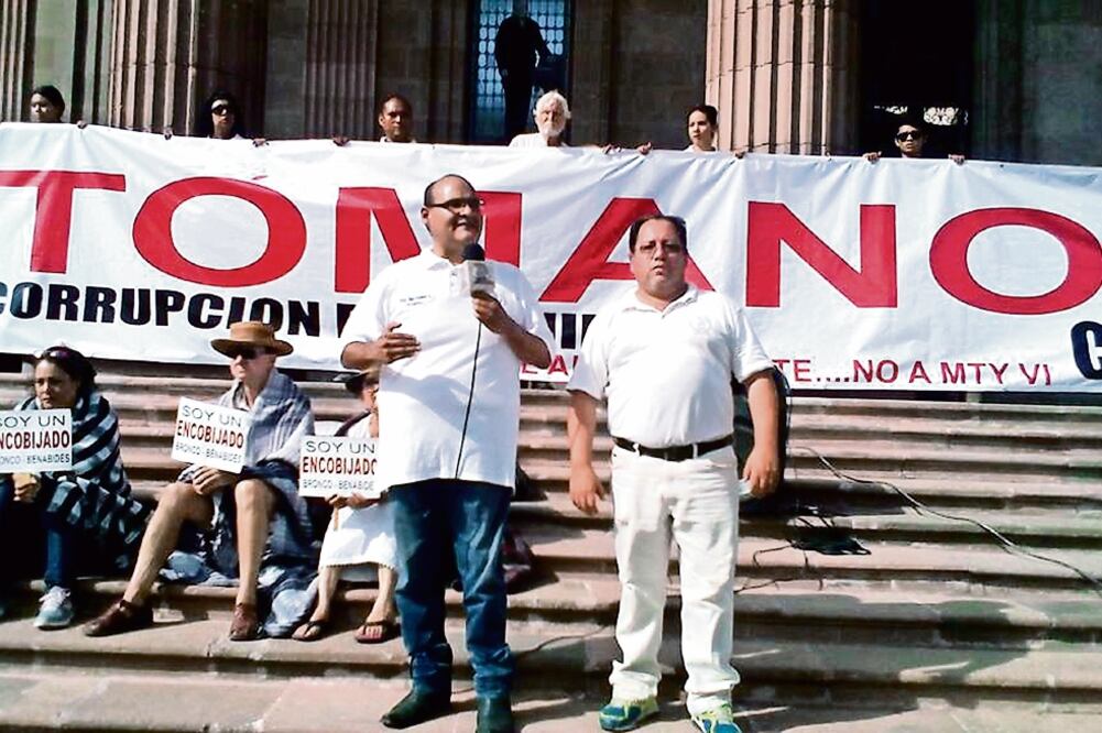 Ciudadanos protestaron en Palacio de Gobierno contra la exoneración de Rogelio Benavides por la compra de 200 mil cobertores al triple de su valor (FACEBOOK DE CIUDADANOS EMPODERADOS)