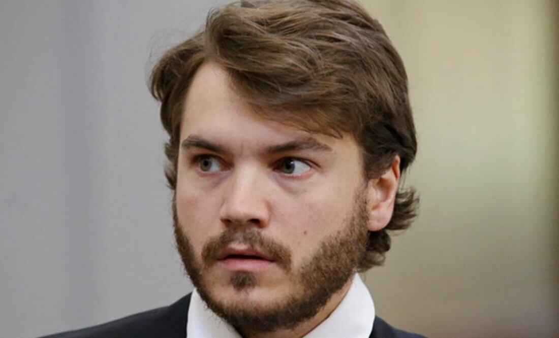 Se negó a hacer comentarios afuera de la corte