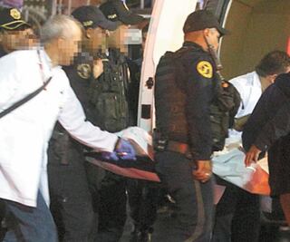 Lo matan por defender a su novia