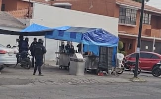 Hombres armados irrumpen en negocio de comida y raptan a mujer; despliegan operativo de búsqueda 