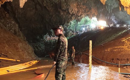 Inicia rescate de niños atrapados en cueva de Tailandia