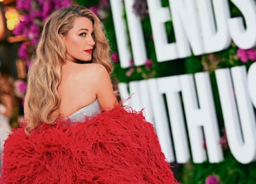 Los esposos Reynolds-Lively dominan en la taquilla