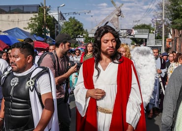 Así se vive en Iztapalapa la 176 representación de la Pasión de Cristo