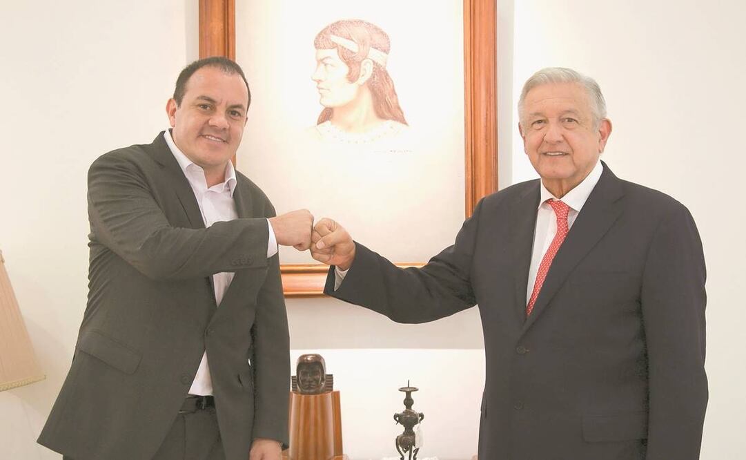 Cuauhtémoc Blanco y Andrés Manuel López Obrador. Foto: Tomada de Facebook.