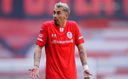 Sambueza pide que los árbitros no se dejen influenciar por quejas de Tigres