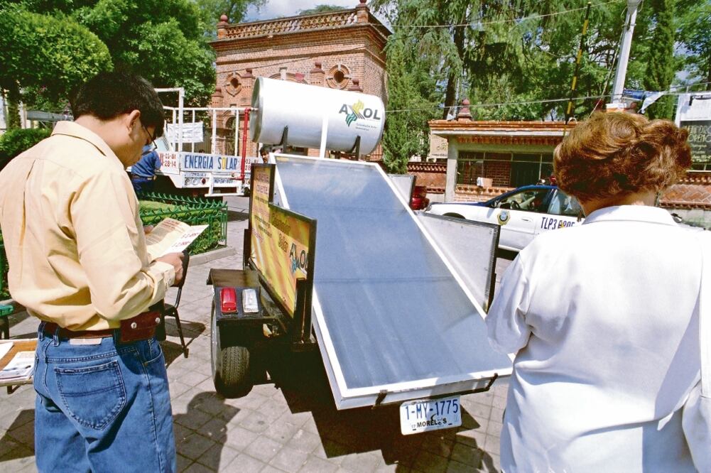 El proyecto de calentadores solares forma parte de las acciones del Programa de Acción Climática de la Ciudad de México 2014- 2020, que impulsa acciones para mitigar los impactos del cambio climático (ARCHIVO EL UNIVERSAL)