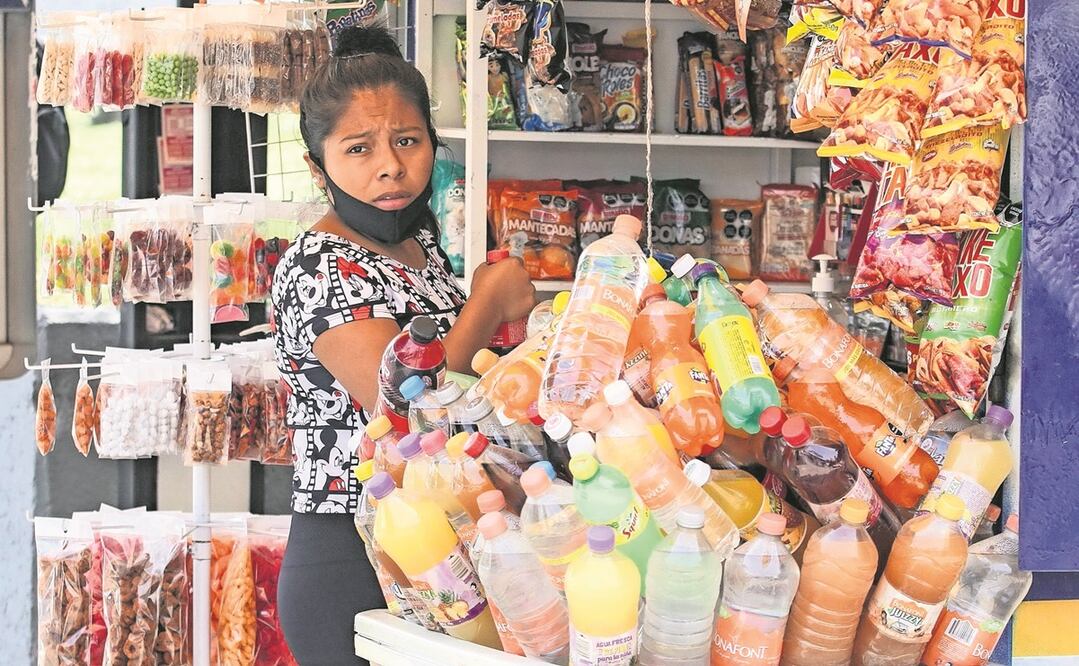 Expertos co nsidera n que aumentar el IEPS en comida chatarra permitirá reducir padec imientos. Foto: ARCHIVO EL UNIVERSAL