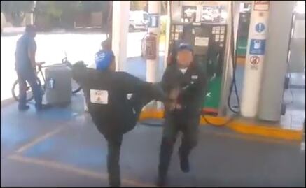 Triple AAA busca a jóvenes que hicieron viral video en gasolinera 