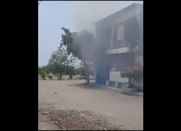 Queman casa donde vendían alcohol adulterado en Morelos