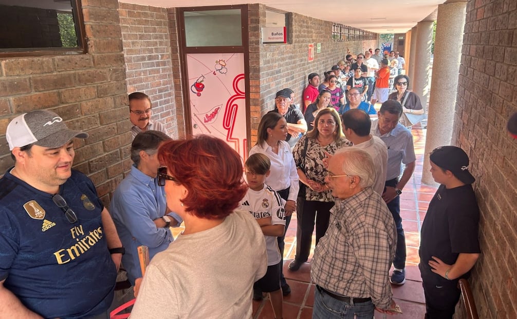 Elecciones en Coahuila arrancan con retrasos; reportan instalación del 73.8% de las casillas sin incidentes graves. Foto: Francisco Rodríguez