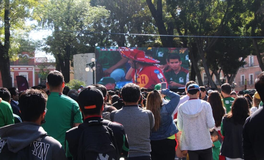 Aficionados en Puebla Foto: Omar Contreras / EL UNIVERSAL
