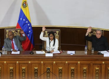 Constituyente venezolana adelanta para octubre las elecciones regionales