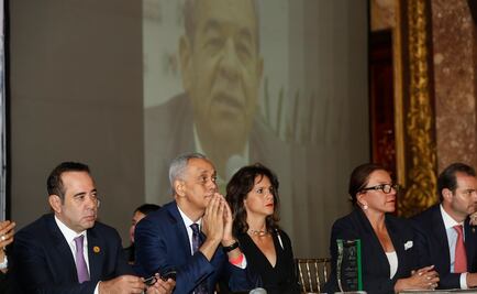 Rinden homenaje a Gustavo Carvajal Moreno