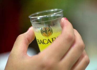 Bacardi comprará al fabricante de tequila premium Patrón
