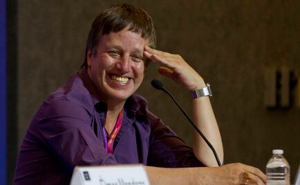 Xavier Velasco celebra su trayectoria en la FIL Guadalajara