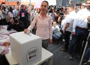 Hay que acostumbrarse a la democracia, dice Sheinbaum sobre consulta