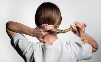 5 ideas de peinados para cabello sucio