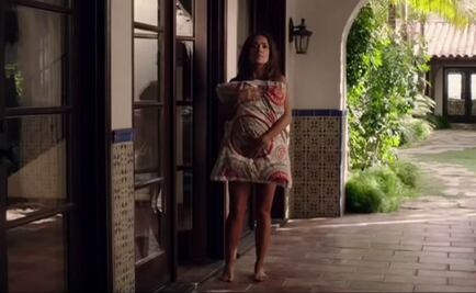 Salma Hayek aparece sin ropa en película 