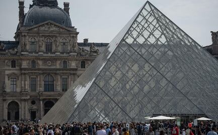 Exdirector del museo Louvre acusado de ocultar el origen de tesoros arqueológicos egipcios 
