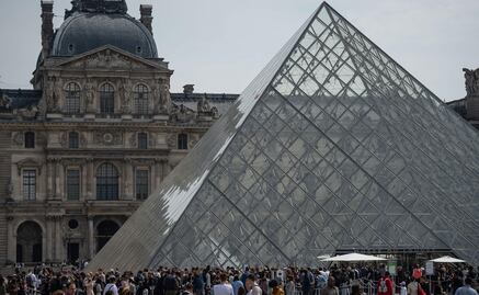 Exdirector del museo Louvre acusado de ocultar el origen de tesoros arqueológicos egipcios 