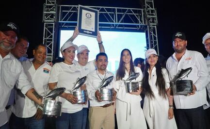 Mazatlán rompe Récord Guinness; un kilómetro de sashimi pone en alto la cocina sinaloense