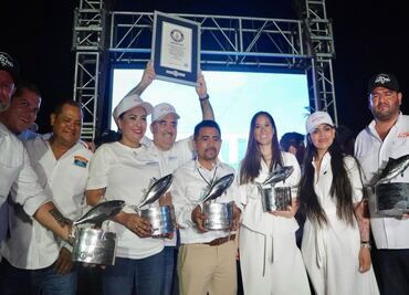 Mazatlán rompe Récord Guinness; un kilómetro de sashimi pone en alto la cocina sinaloense