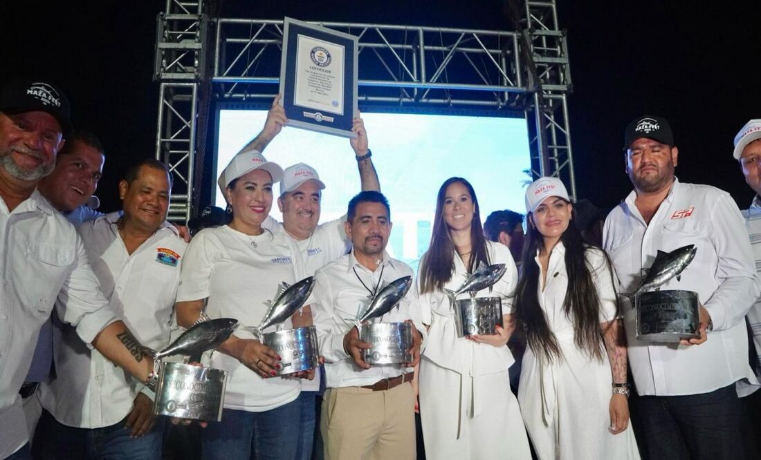 Mazatlán rompe Récord Guinness; un kilómetro de sashimi pone en alto la cocina sinaloense. Foto: Especial