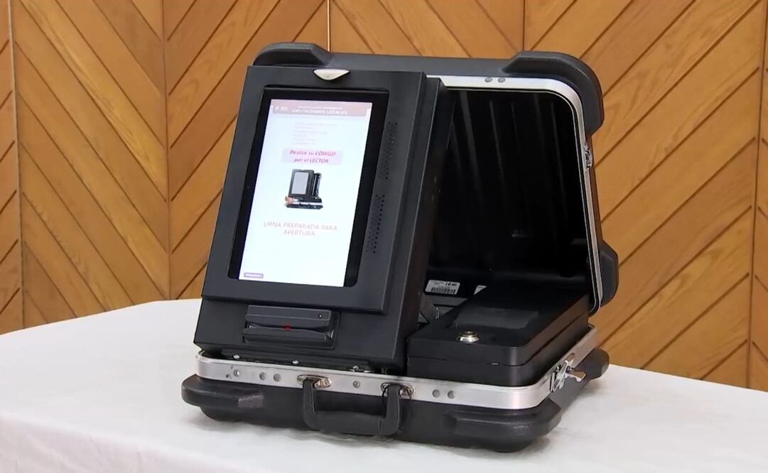 Urna electrónica desarrolladas por el Organismo Público Electoral de Coahuila. Foto: Especial
