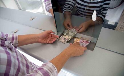 Dólar promedia $16.58 en el aeropuerto capitalino