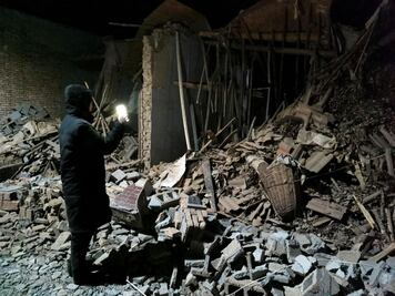 Terremoto en China deja 111 muertos