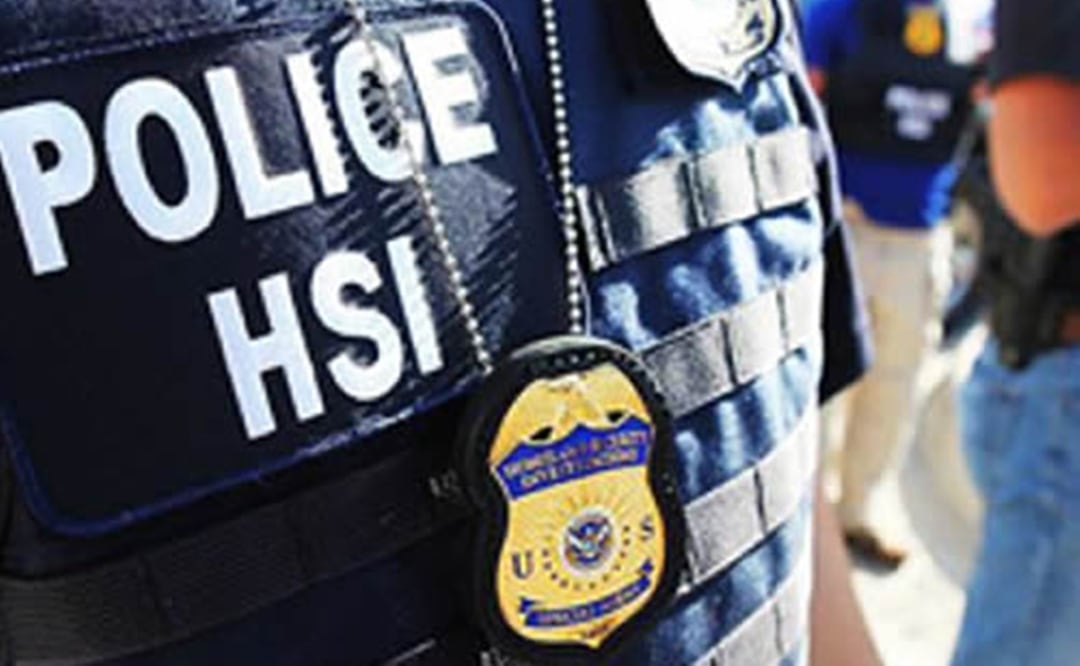 Agente del Servicio de Control de Inmigración y Aduanas (ICE). Foto: Twitter @ICEgov