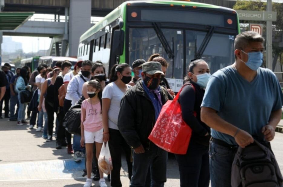 La fe en el Niño Dios, tamales en crisis y ropa de remate, entre las fotos de la semana
