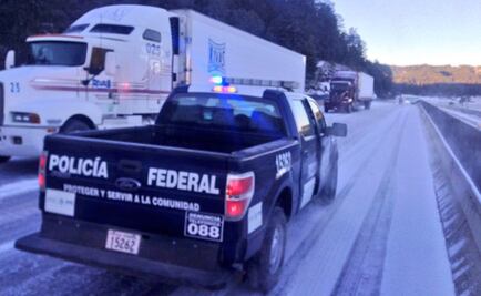 Localizan dos cuerpos en la Maxipista Mazatlán-Culiacán; encuentran 7 vehículos incinerados