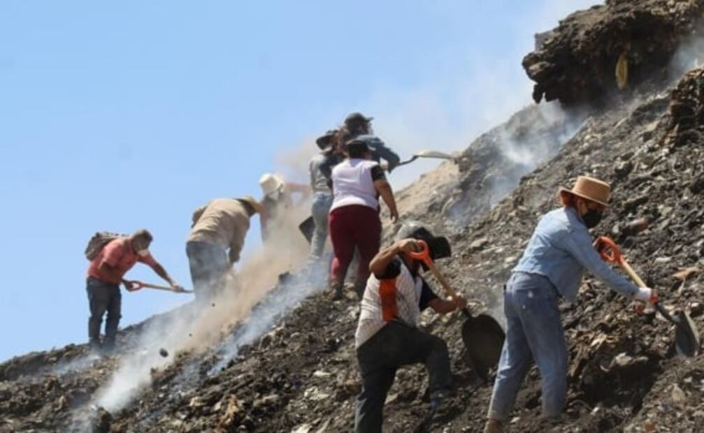 Incendio en tiradero de Chimalhuacán está en 40% sofocado, señalan autoridades