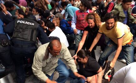 Videos. Jaloneos y empujones en concierto de Roger Waters