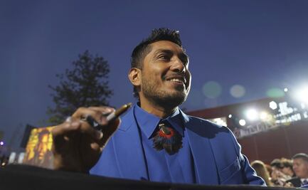 Video: Entre lágrimas y voz cortada, tiktoker queda conmovido tras entrevista con Tenoch Huerta