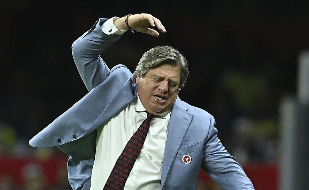 Miguel Herrera explota contra el arbitraje y laza dardo a las Águilas:  FOTO: IMAGO