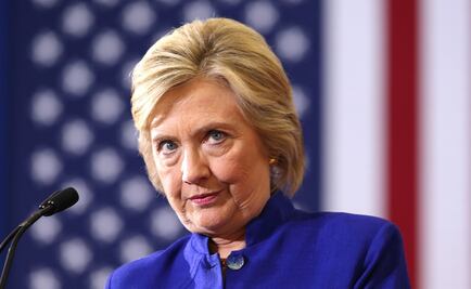 Trump invita a "personas incómodas" para Clinton al debate presidencial